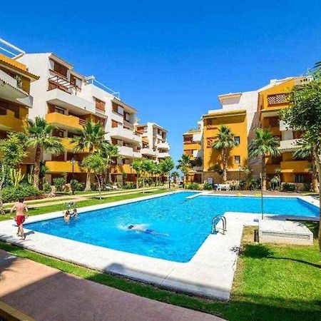 Espanhouse Elvis Apartment 托雷维耶哈 外观 照片