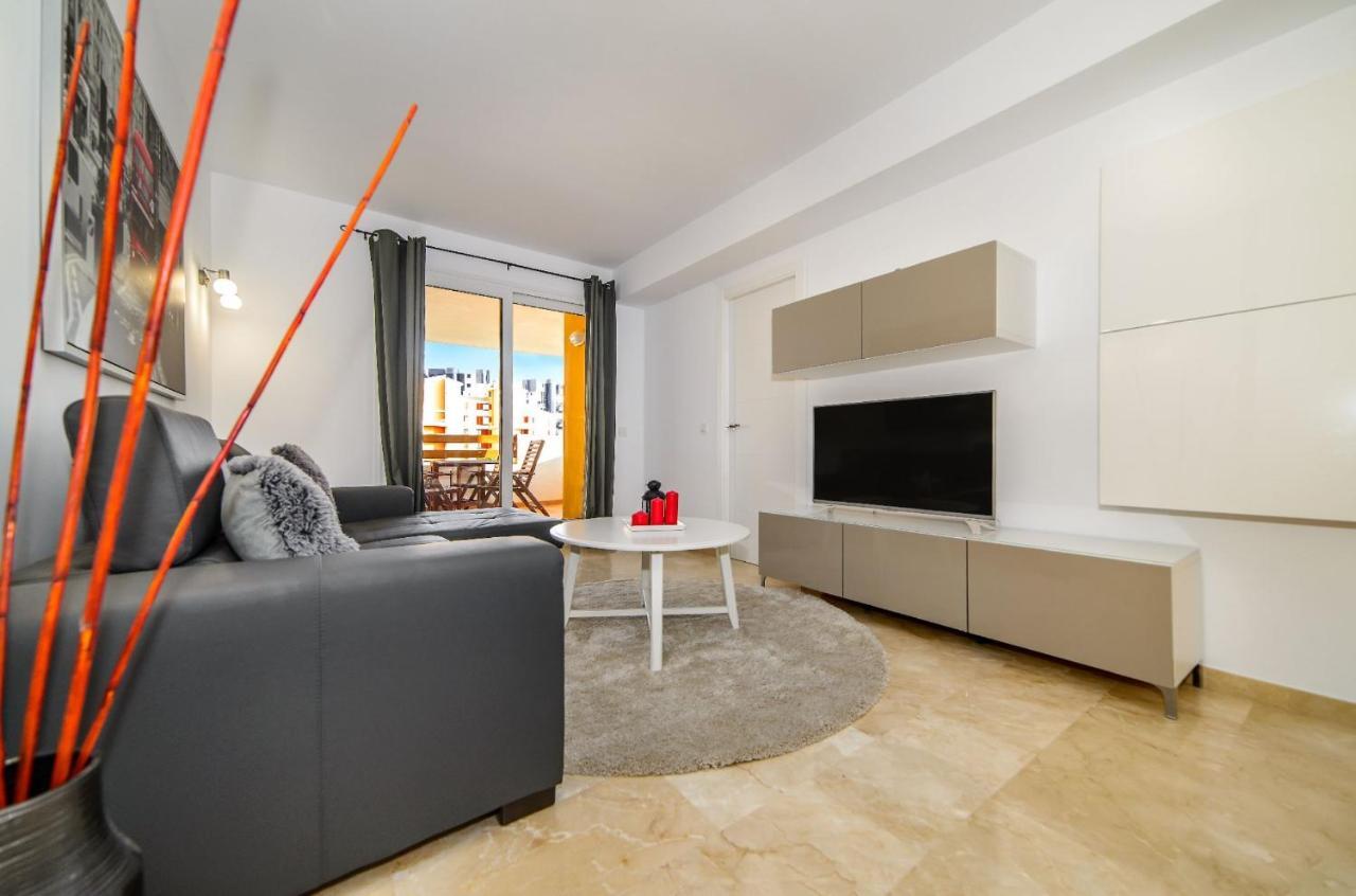 Espanhouse Elvis Apartment 托雷维耶哈 外观 照片