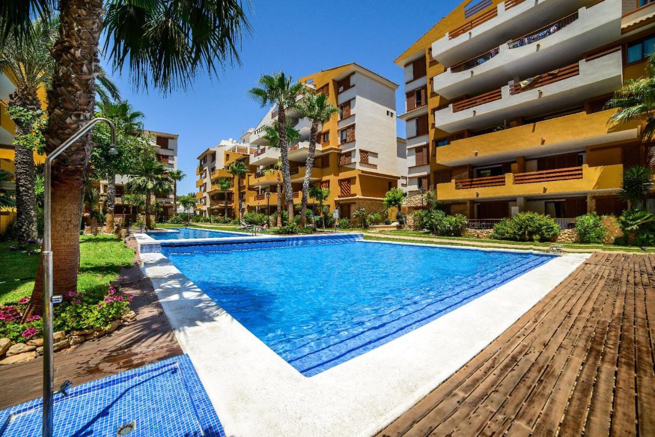 Espanhouse Elvis Apartment 托雷维耶哈 外观 照片