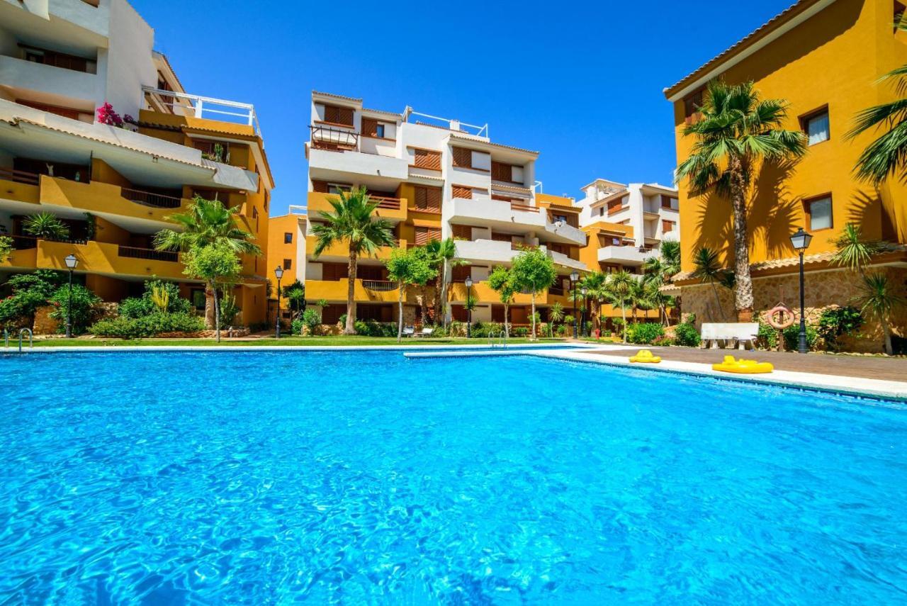 Espanhouse Elvis Apartment 托雷维耶哈 外观 照片